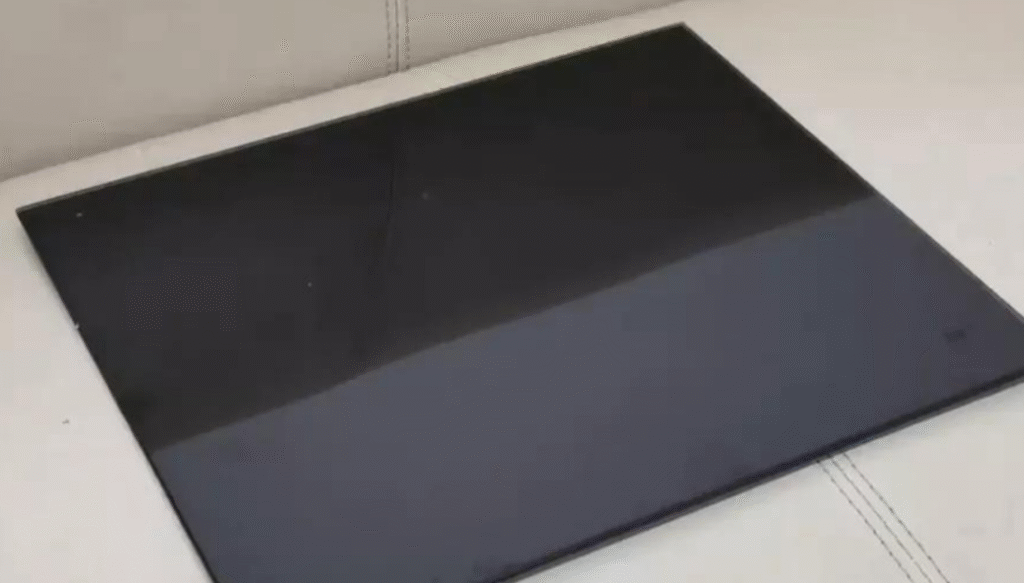 Wipe the surface dry